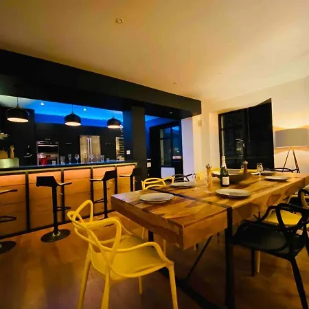 Le Palais Episcopal ~ Loft Hyper Centre ~ Parking *